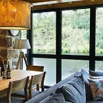 Ribeira Sacra A Orilla Rio Mino Casas Do 아파트