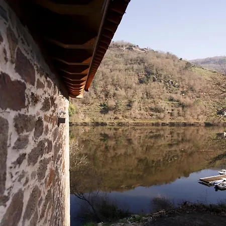 Ribeira Sacra A Orilla Rio Mino Casas Do شقة *