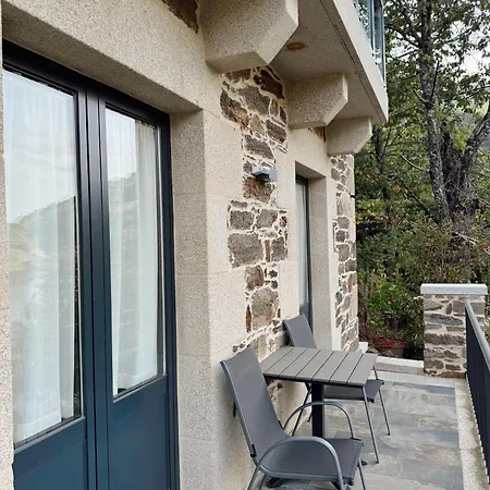 Ribeira Sacra A Orilla Rio Mino Casas Do شقة Pincelo