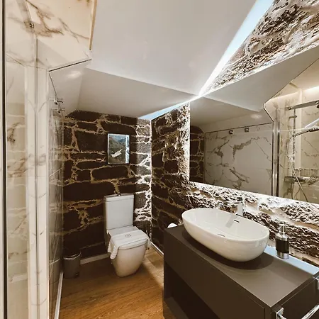 Ribeira Sacra A Orilla Rio Mino Casas Do شقة *