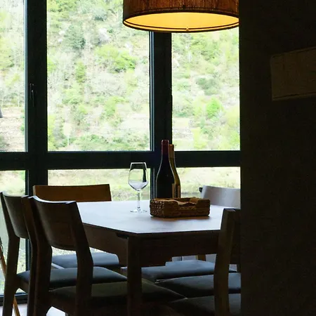 Ribeira Sacra A Orilla Rio Mino Casas Do *